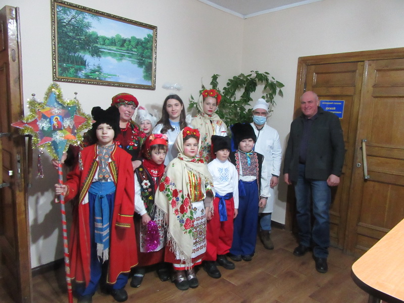 «МАЛАНКА ГУЛЯЄ – ГРОМАДУ ВІТАЄ З НОВИМ РОКОМ, З ВАСИЛЕМ»