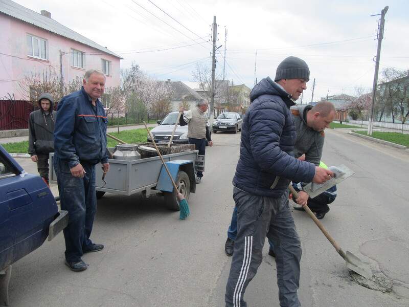 ДВОМІСЯЧНИК БЛАГОУСТРОЮ в селищі Саврань