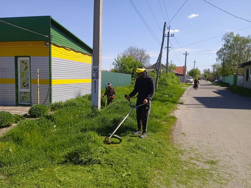 На території громади постійно тривають роботи з благоустрою.